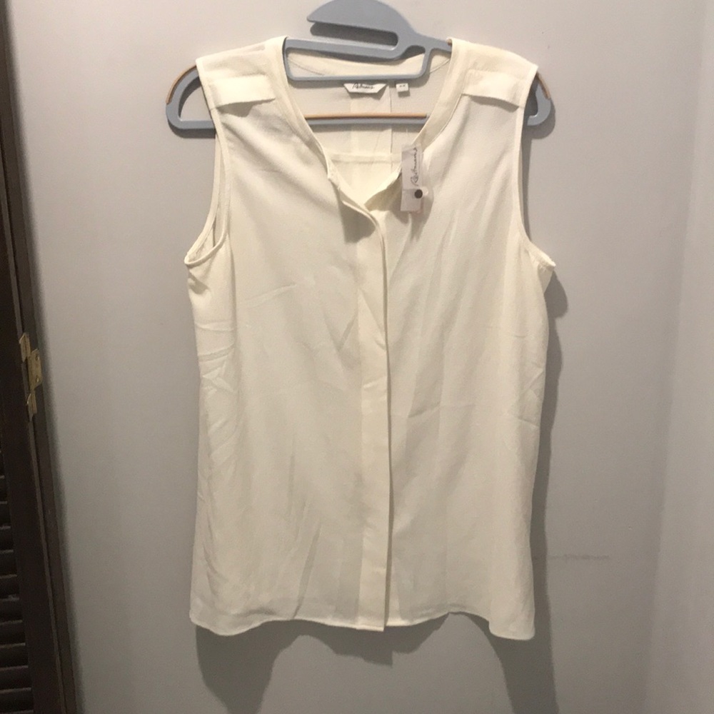 Reitmans Button Up Tank Blouse White size medium